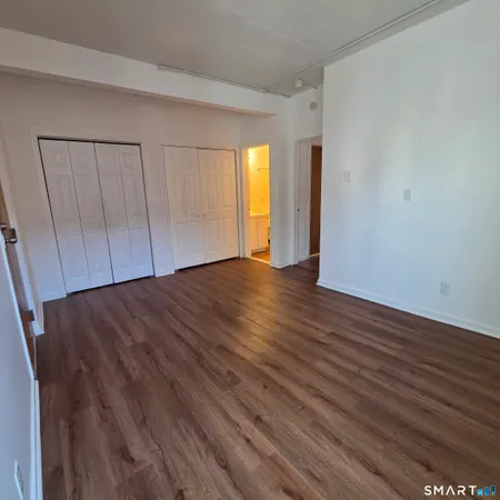 $1,450 | 52 Atwood Street, Unit 3B, Hartford, CT 06105