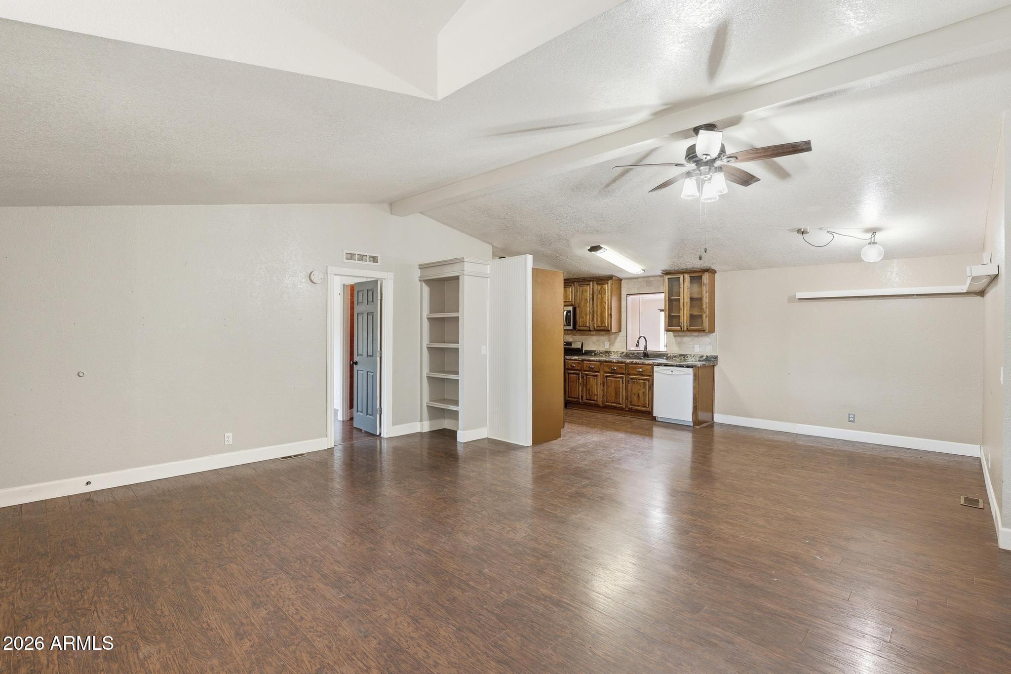 508 West Frontier Street Payson, AZ 85541 - Photo 15 of 30 great room2