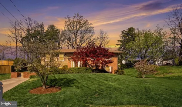 $595,000 | 12709 Castleleigh Court, Silver Spring, MD 20904