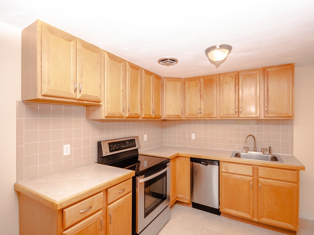 20 Riverside Street, Unit 38 Watertown, MA 02472 - Photo 2 of 15 Gallery Image 2