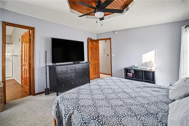 $395,000 | 2108 Southwest Park Drive, Blue Springs, MO 64015