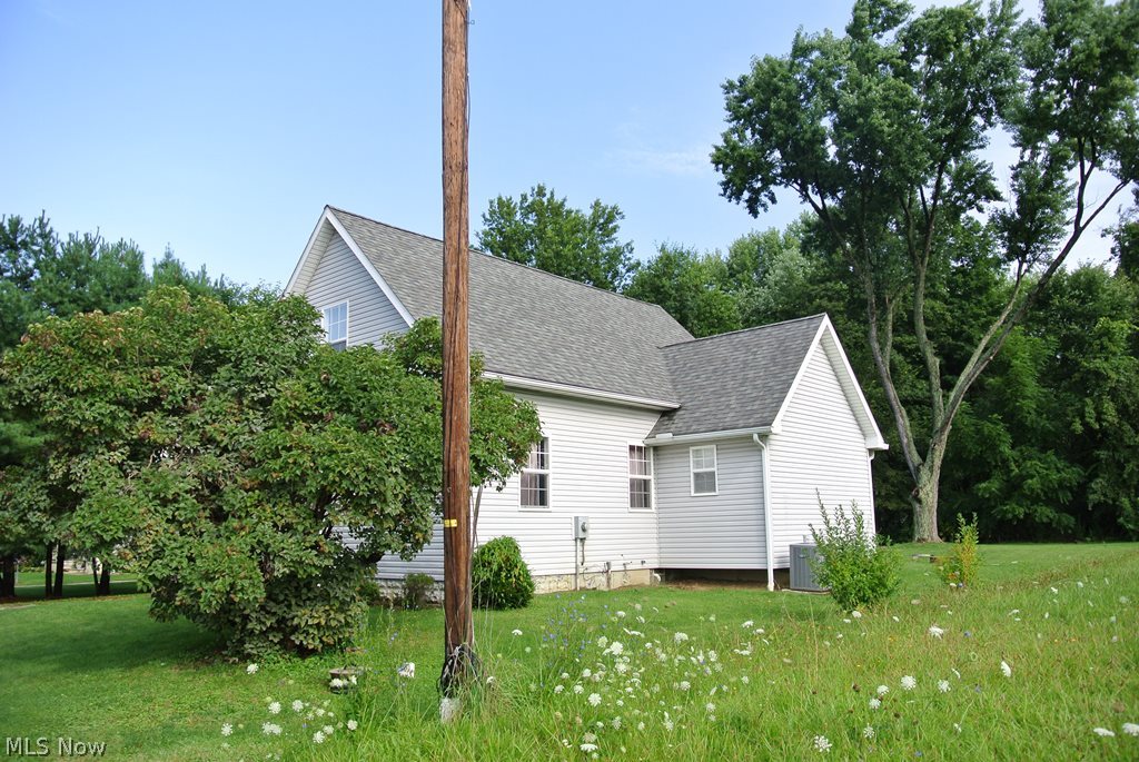 4127 Johnson Road Norton, OH 44203 - Photo 2 of 19 Gallery Image 2