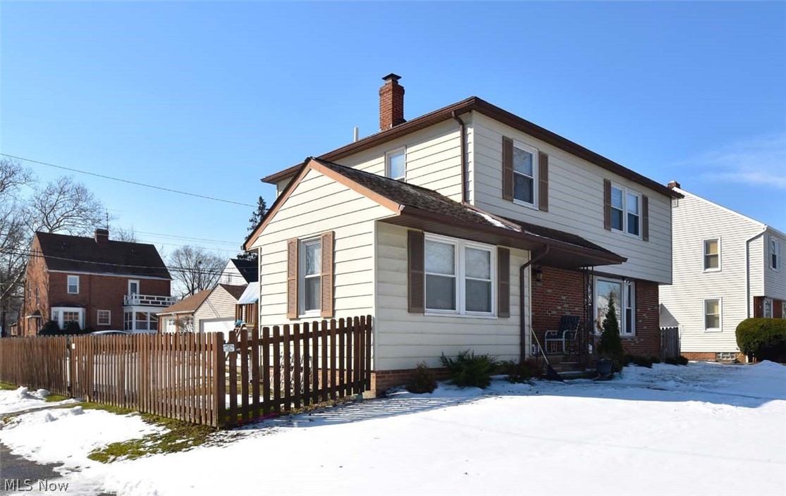 3768 Bendemeer Road Cleveland Heights, OH 44118 - Photo 2 of 27