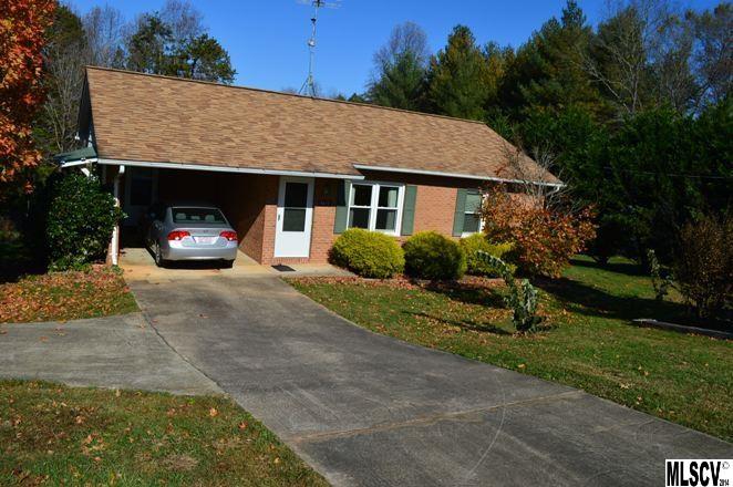 4427 Calico Road Lenoir, NC 28645 - Photo 3 of 9 Gallery Image 3