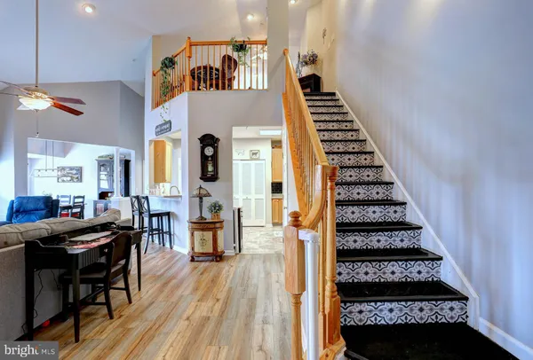 $292,500 | 5232 Glenthorne Court, Unit 5232, Rosedale, MD 21237