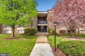 Welcome to 3232 Hewitt Avenue in Aspen Hill