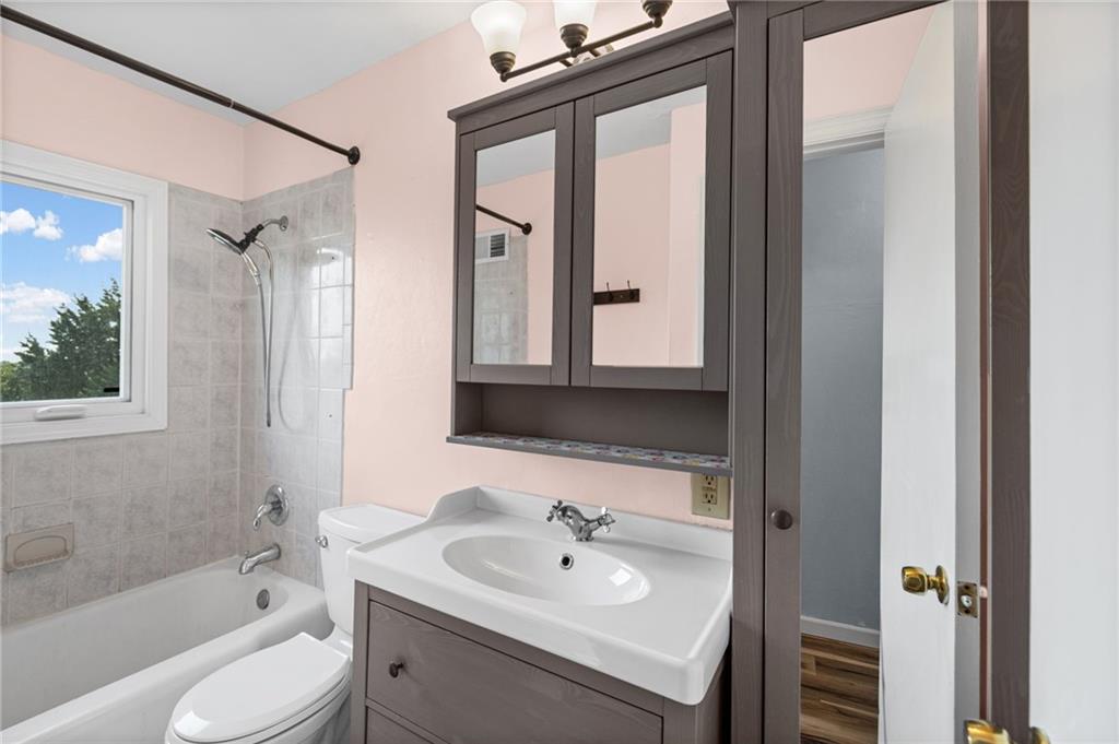 11713 Hills Road Kearney, MO 64060 - Photo 18 of 39 Gallery Image 18