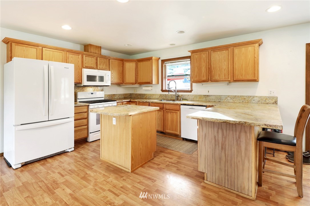 319 Cain Lake Road Sedro-Woolley, WA 98284 - Photo 12 of 27 Gallery Image 12