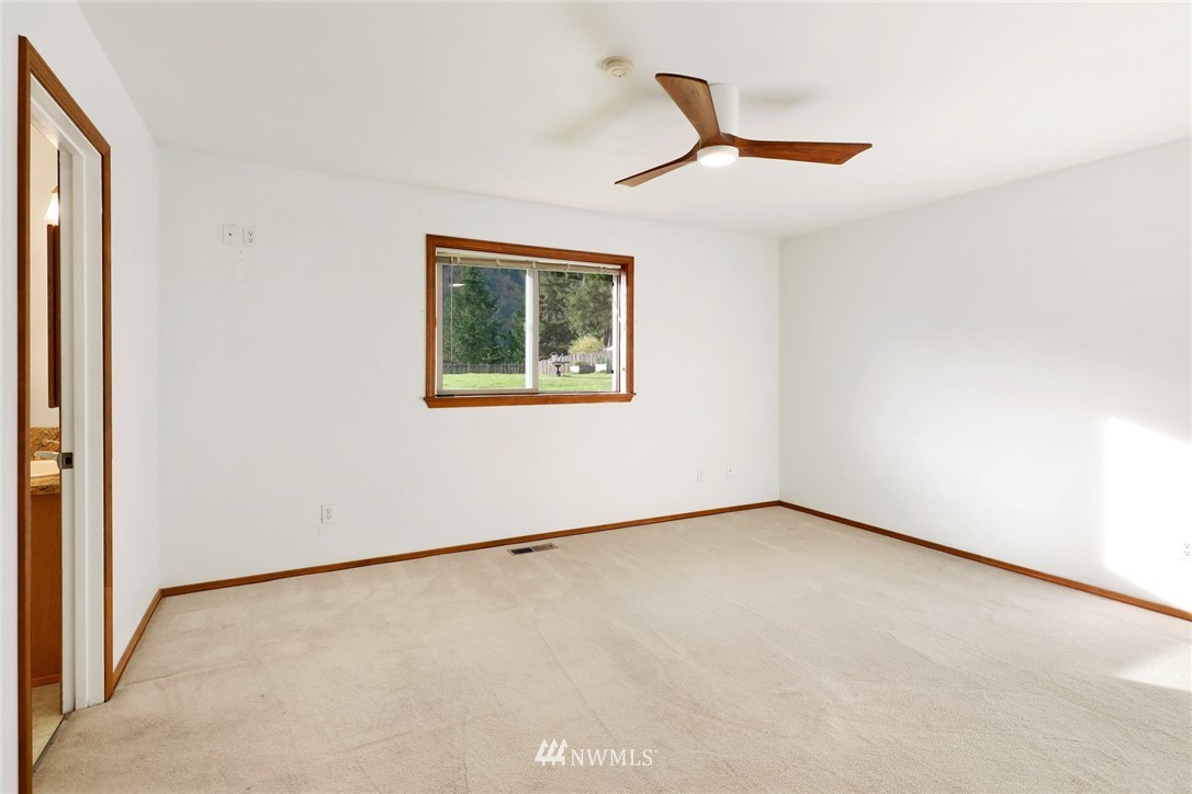 319 Cain Lake Road Sedro-Woolley, WA 98284 - Photo 17 of 27 Gallery Image 17