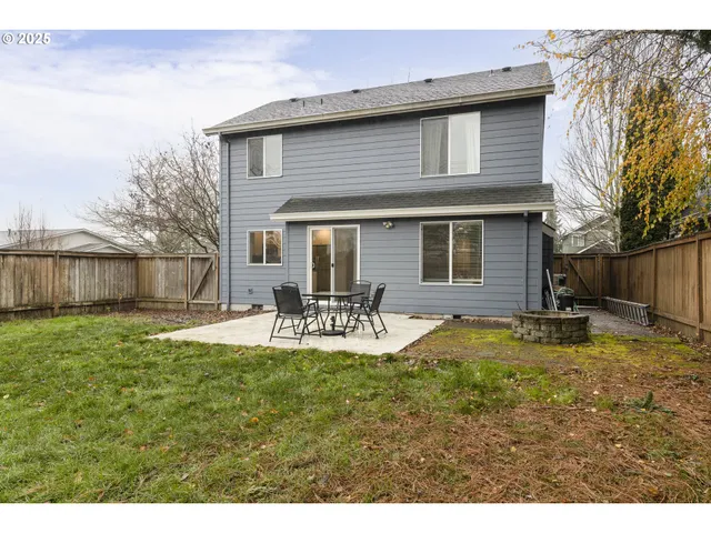 $515,000 | 400 Southwest 14th Court, Canby, OR 97013