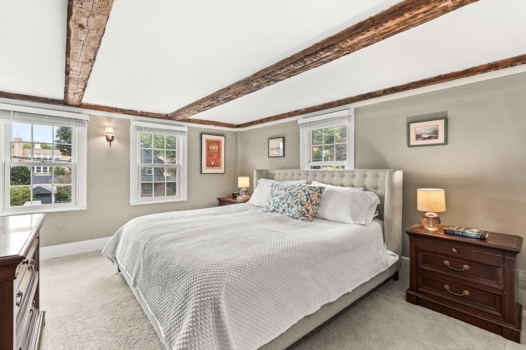 25 Columbia Street Wellesley, MA 02481 - Photo 12 of 26