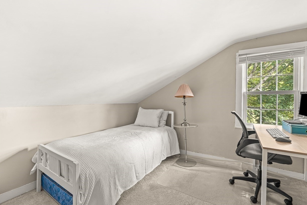 25 Columbia Street Wellesley, MA 02481 - Photo 21 of 26