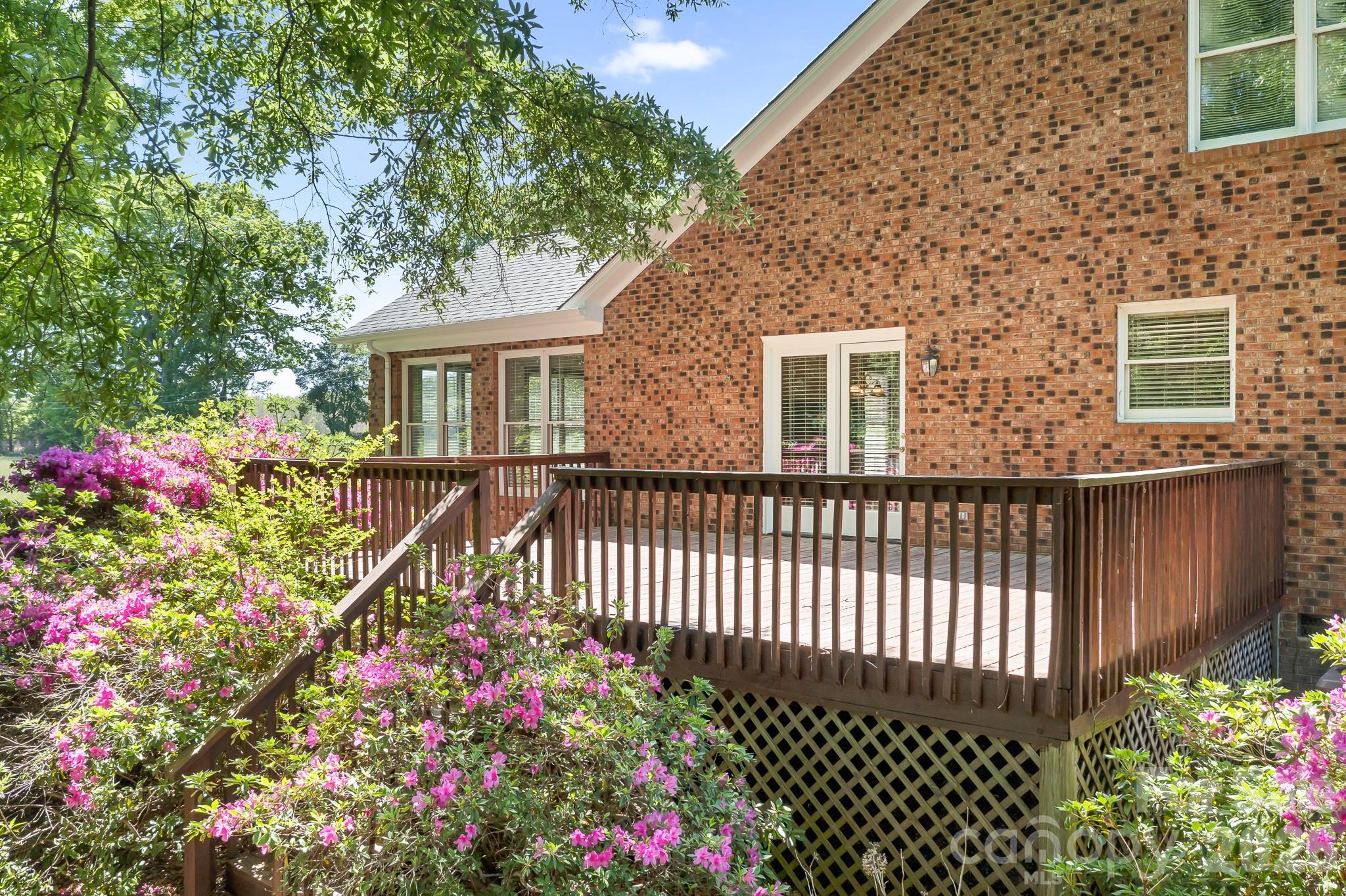 11690 Bain School Road Mint Hill, NC 28227 - Photo 32 of 40