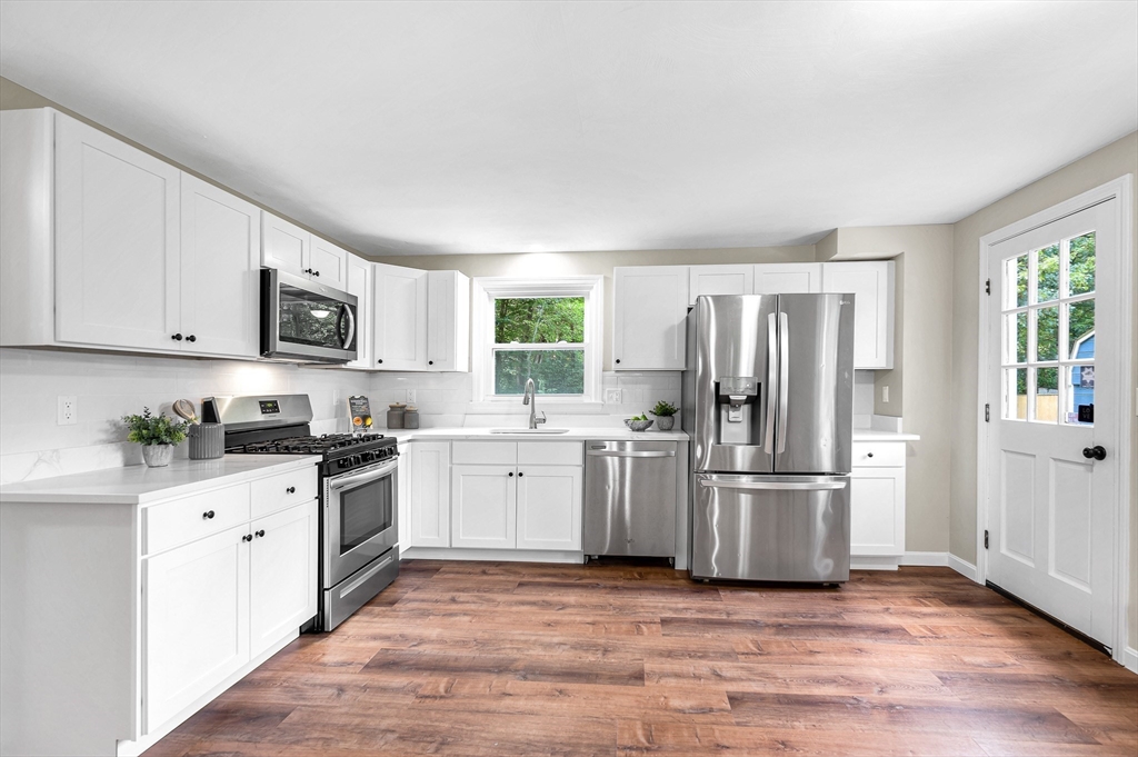 250 Groton Road Westford, MA 01886 - Photo 3 of 37