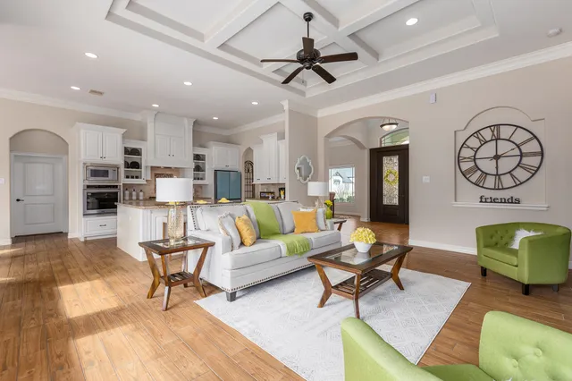 $585,000 | 17326 Pecos Drive, Splendora, TX 77372