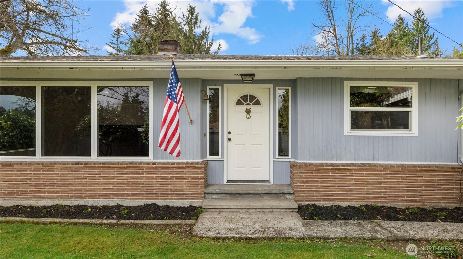 23718 Brier Road Brier, WA 98036 - Photo 1 of 30