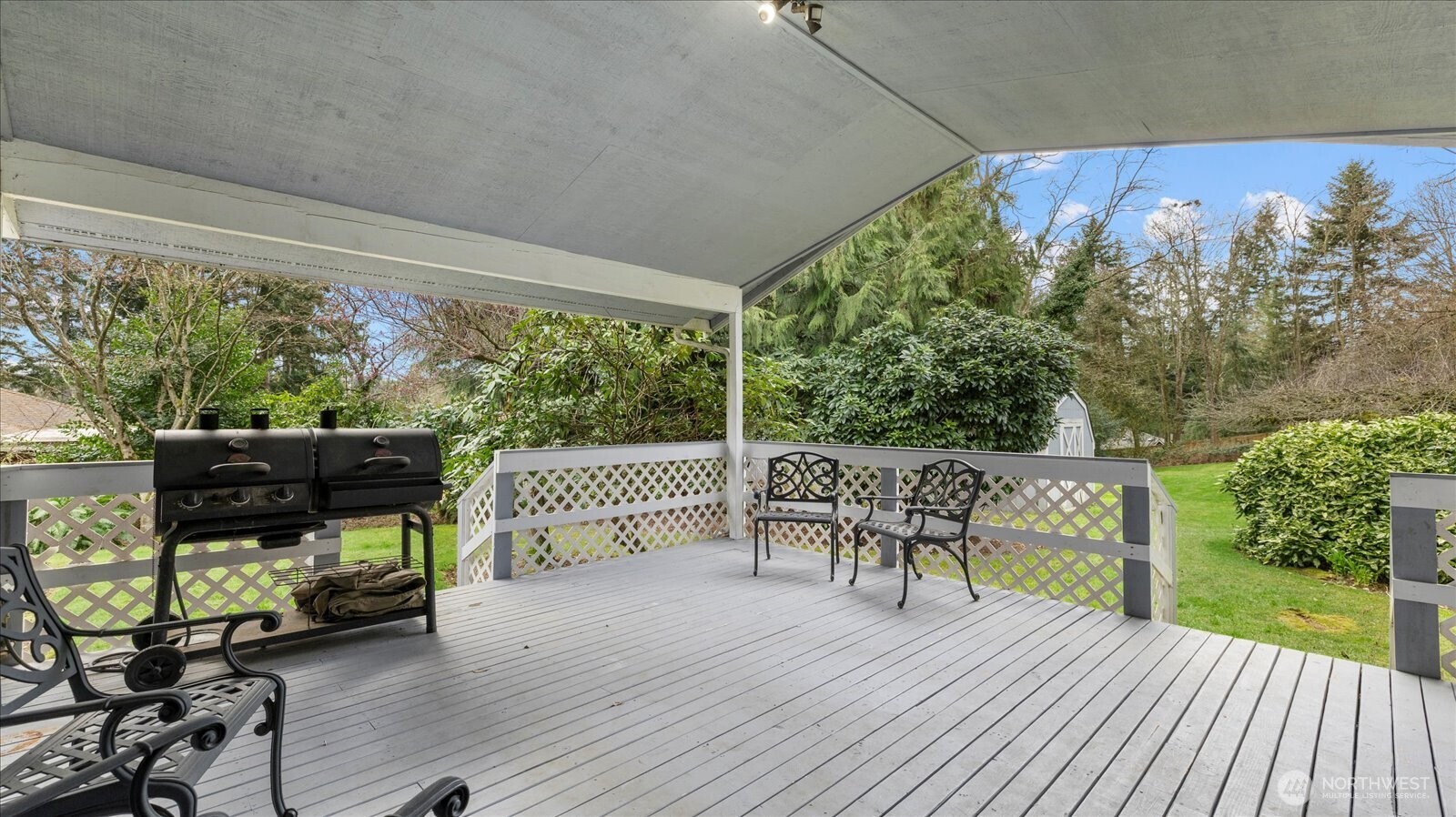 23718 Brier Road Brier, WA 98036 - Photo 23 of 30