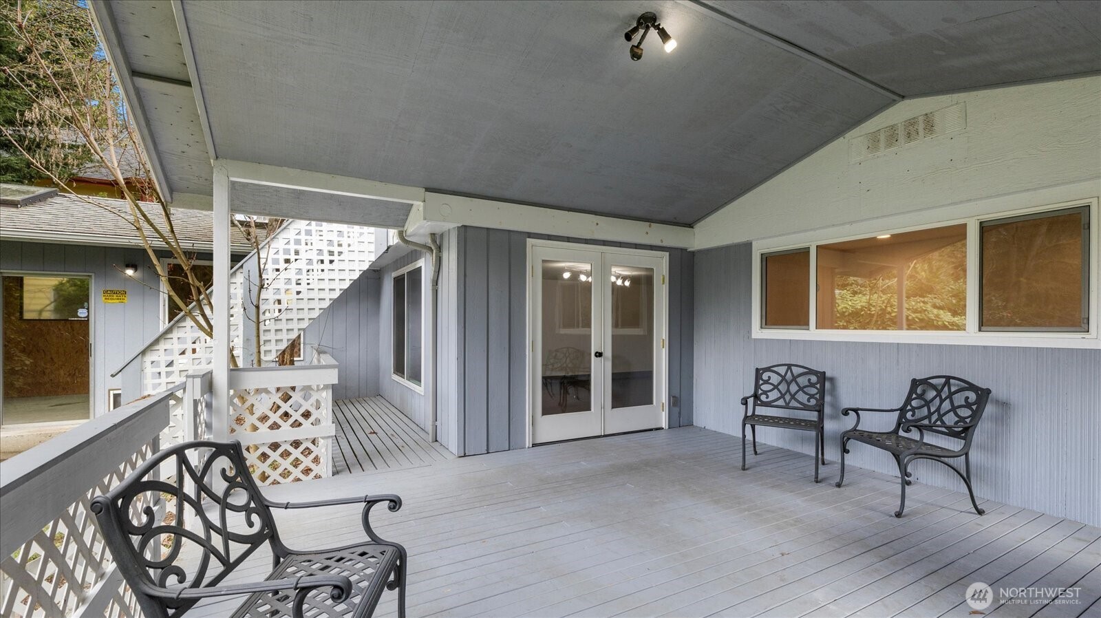 23718 Brier Road Brier, WA 98036 - Photo 24 of 30