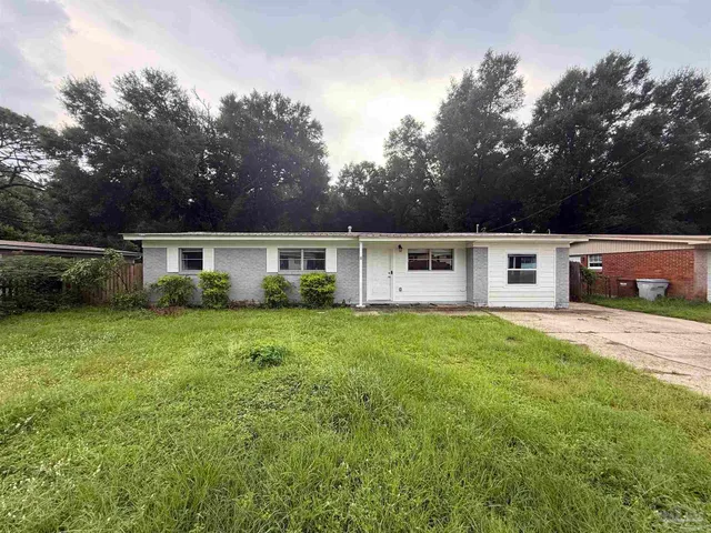 $195,000 | 6441 Julia Drive, Milton, FL 32570