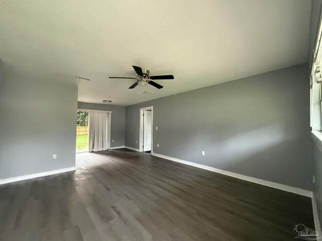 $195,000 | 6441 Julia Drive, Milton, FL 32570