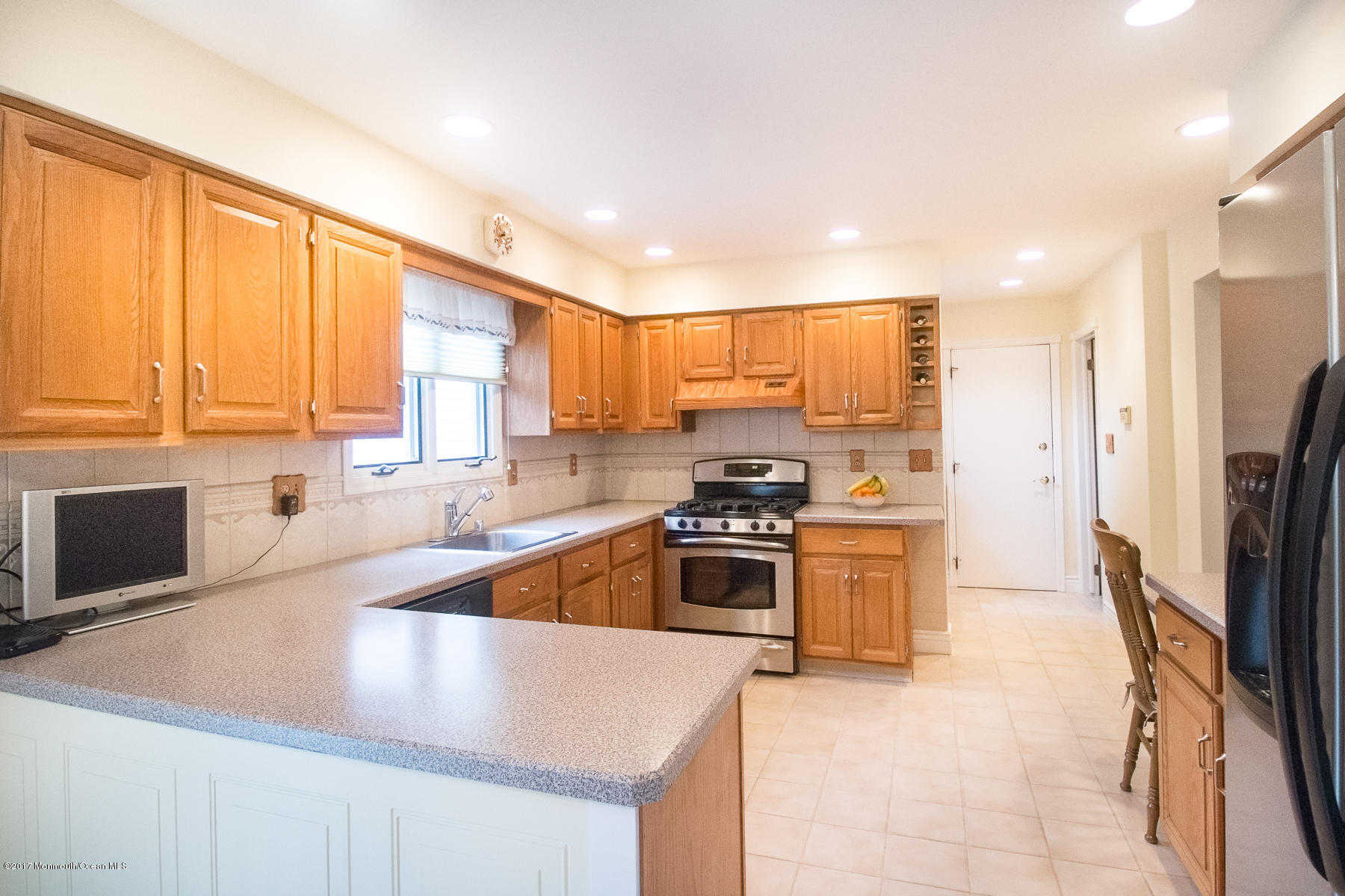 98 Ueland Road Red Bank, NJ 07701 - Photo 14 of 44 298UelandKitchenWCounter (1 of 1)