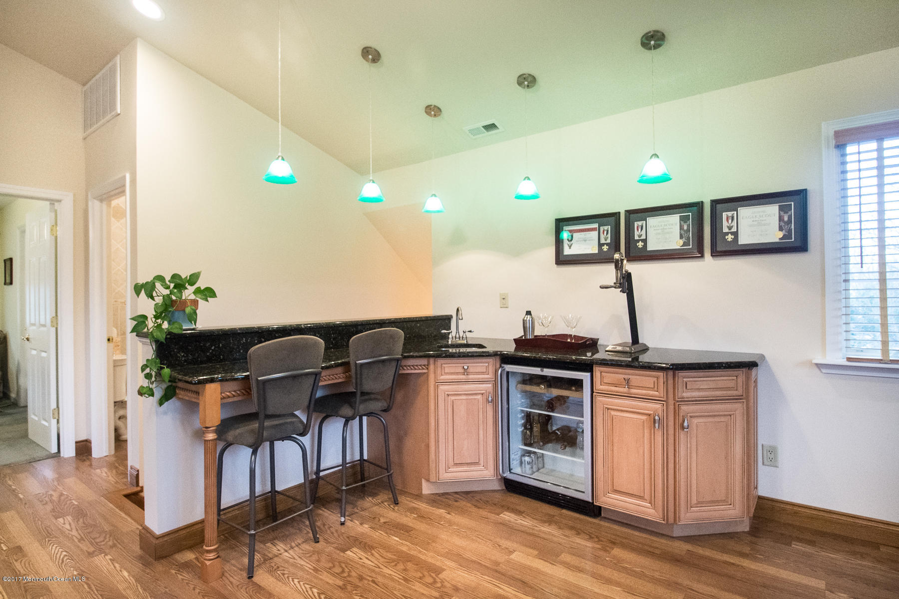 98 Ueland Road Red Bank, NJ 07701 - Photo 26 of 44 298UelandGreatRoom4WetBar (1 of 1)
