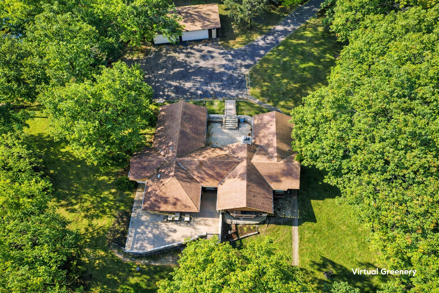 2572 North Shore Drive Delavan, WI 53115 - Photo 36 of 49 Aerial Summer