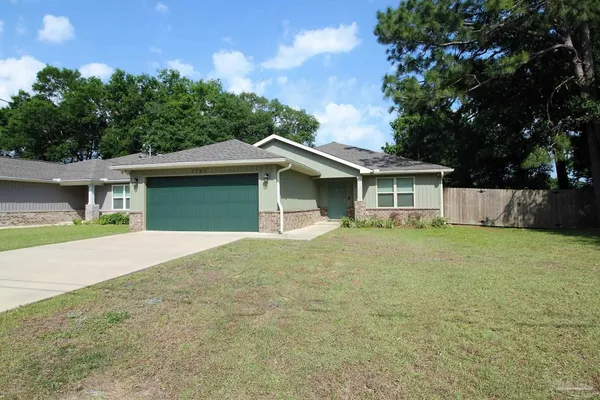 $2,350 | 5740 San Gabriel Drive, Pensacola, FL 32504