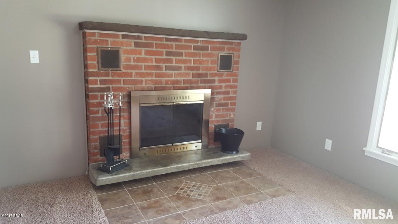 14635 Fowler School Road Marion, IL 62959 - Photo 4 of 35