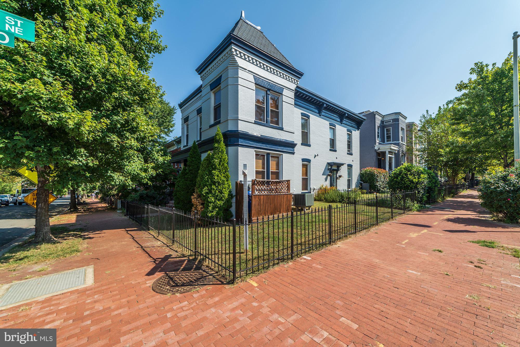 601 10th Street Northeast Washington, DC 20002 - Photo 1 of 30