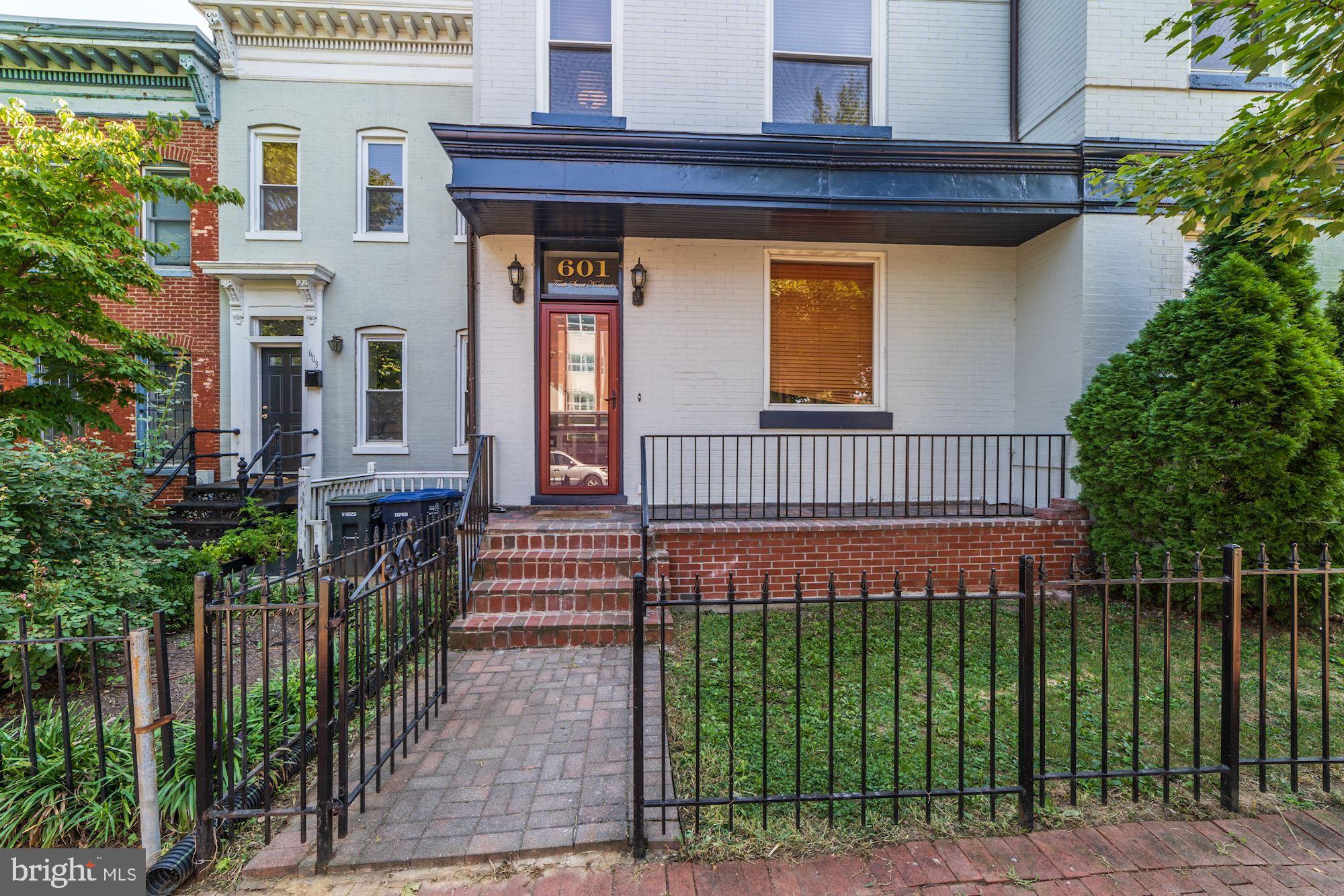 601 10th Street Northeast Washington, DC 20002 - Photo 3 of 30