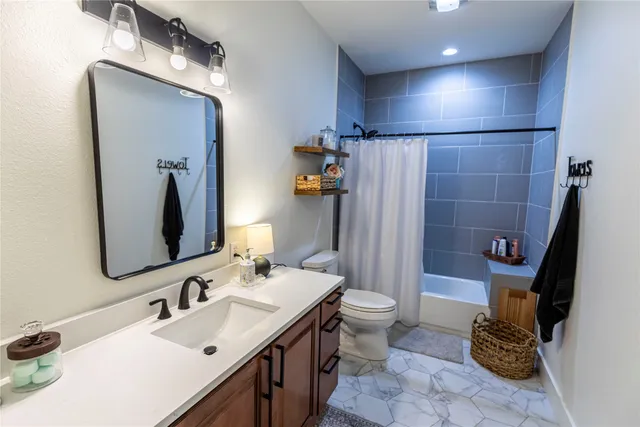 $675,000 | 36 North Bellville Tx 77418, Bellville, TX 77418