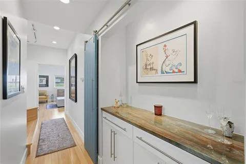 $1,650,000 | 125 23rd Avenue Northeast, St. Petersburg, FL 33704