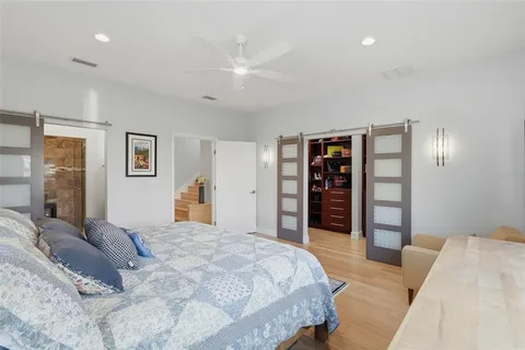 $1,650,000 | 125 23rd Avenue Northeast, St. Petersburg, FL 33704