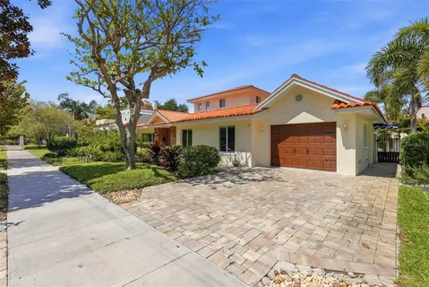 $1,650,000 | 125 23rd Avenue Northeast, St. Petersburg, FL 33704