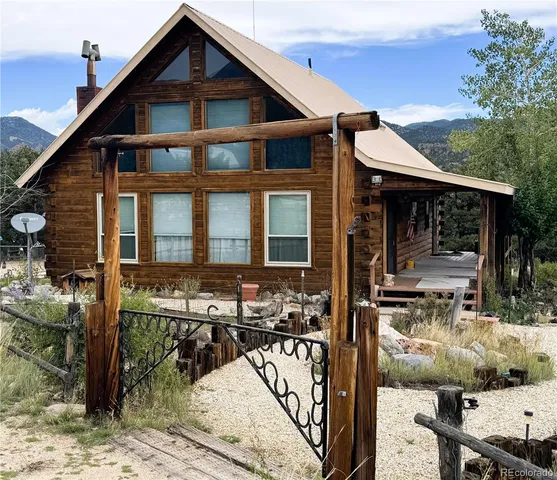 a front view of house