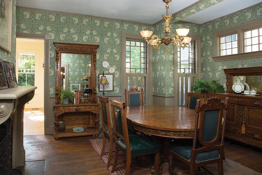 25 Edgehill Road Brookline, MA 02445 - Photo 3 of 9 Gallery Image 3