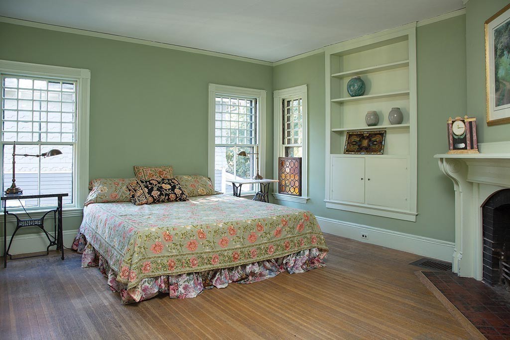 25 Edgehill Road Brookline, MA 02445 - Photo 6 of 9 Gallery Image 6