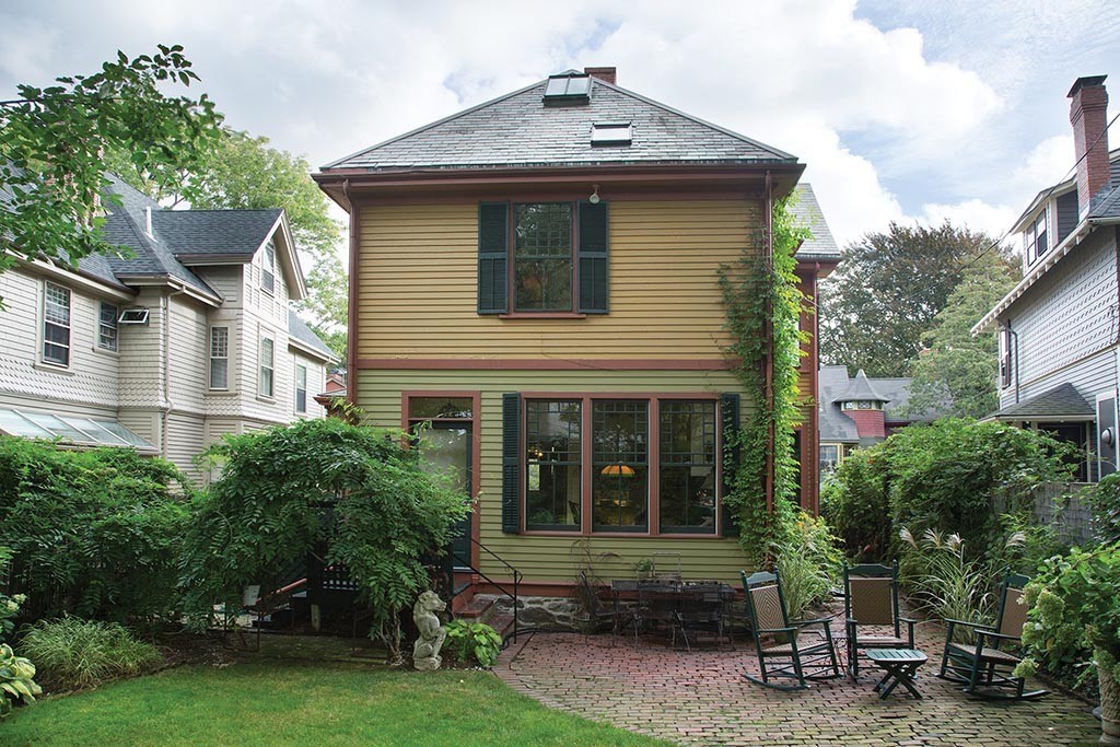 25 Edgehill Road Brookline, MA 02445 - Photo 7 of 9 Gallery Image 7