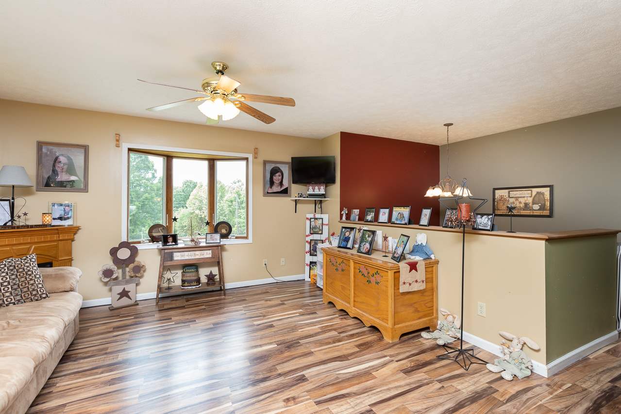 1130 Loop Road Elkton, VA 22827 - Photo 7 of 36 Gallery Image 7