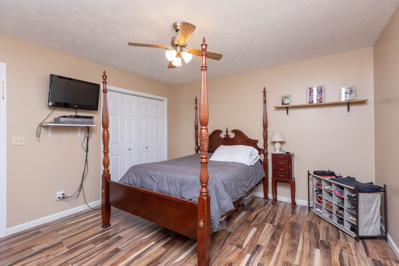 1130 Loop Road Elkton, VA 22827 - Photo 10 of 36 Gallery Image 10