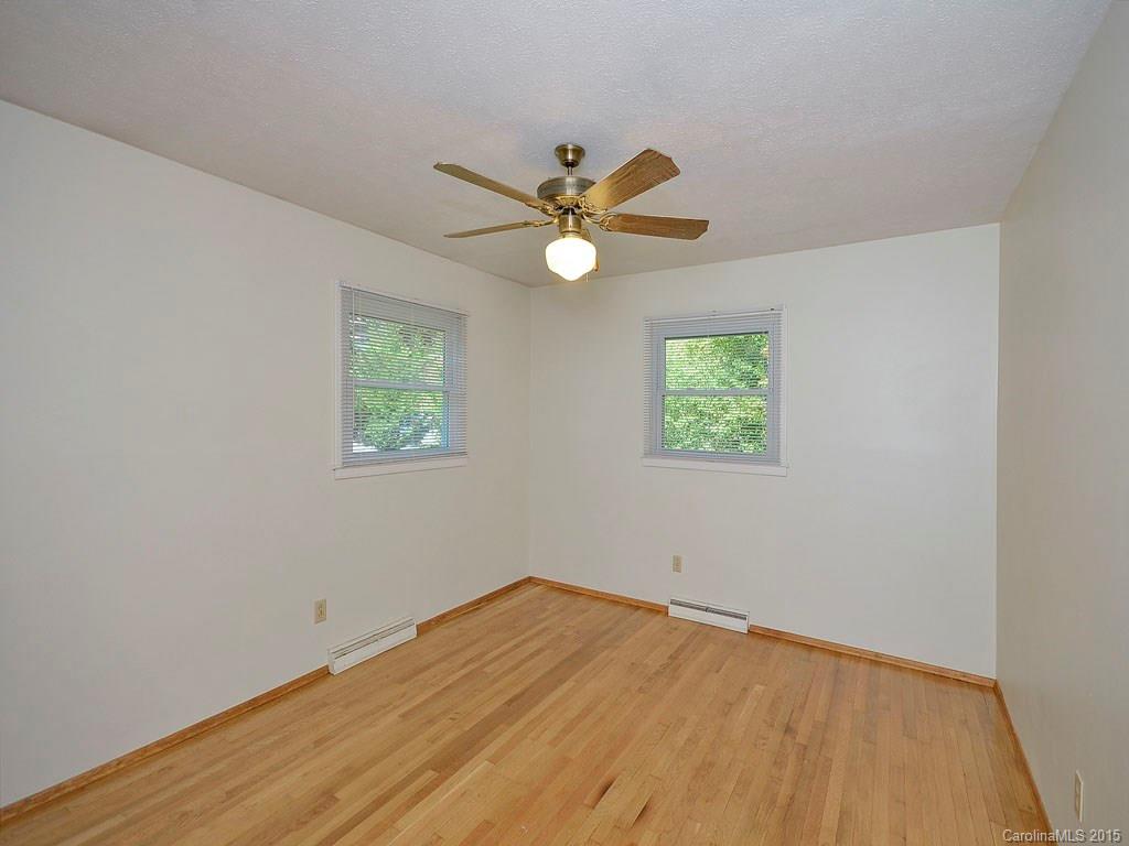 41 North Pershing Road Asheville, NC 28805 - Photo 15 of 24 Gallery Image 15