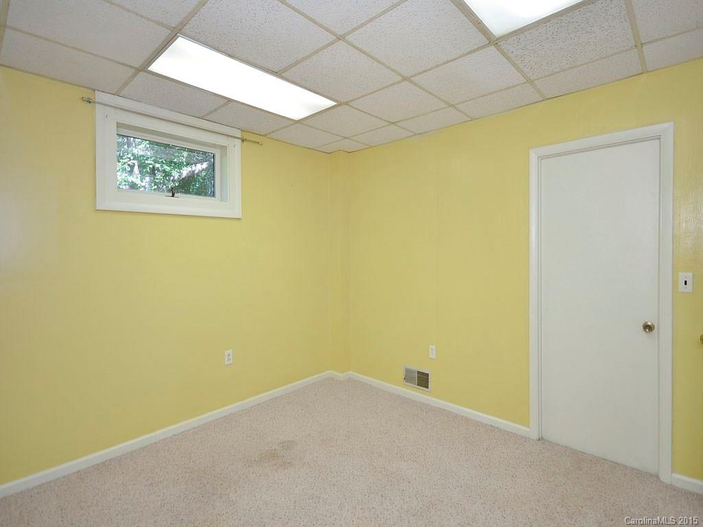 41 North Pershing Road Asheville, NC 28805 - Photo 17 of 24 Gallery Image 17