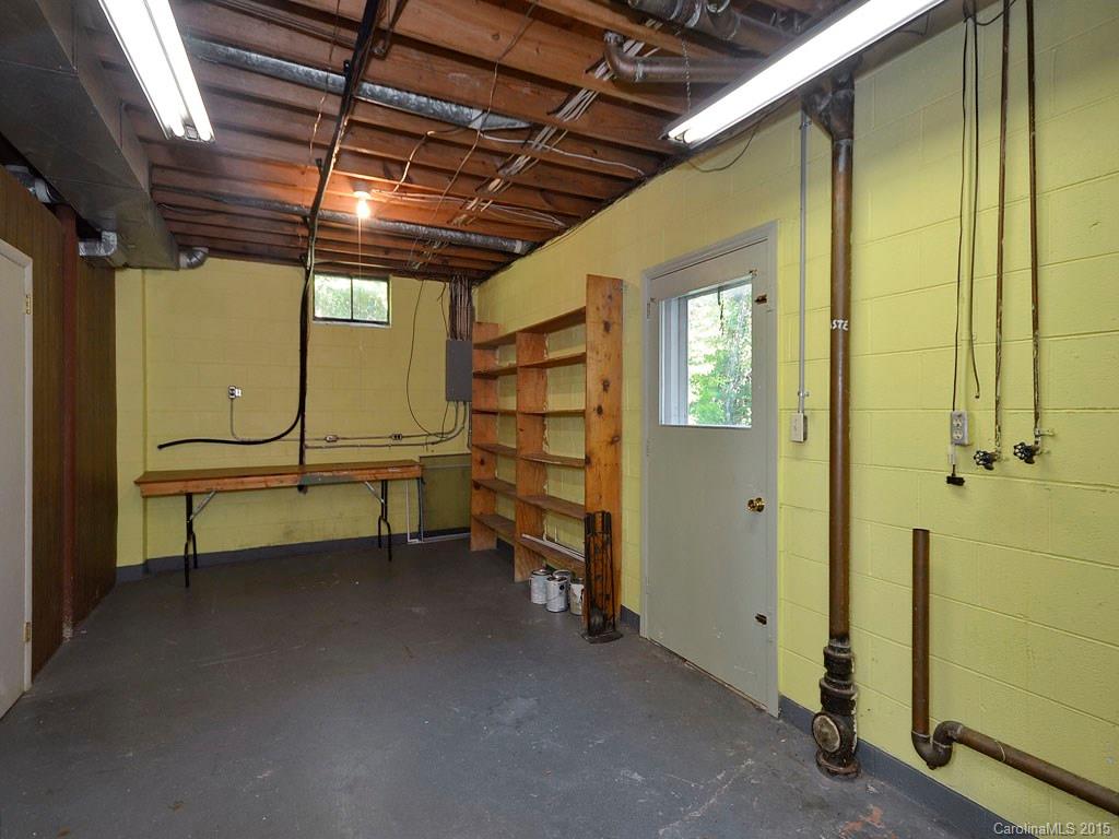 41 North Pershing Road Asheville, NC 28805 - Photo 19 of 24 Gallery Image 19