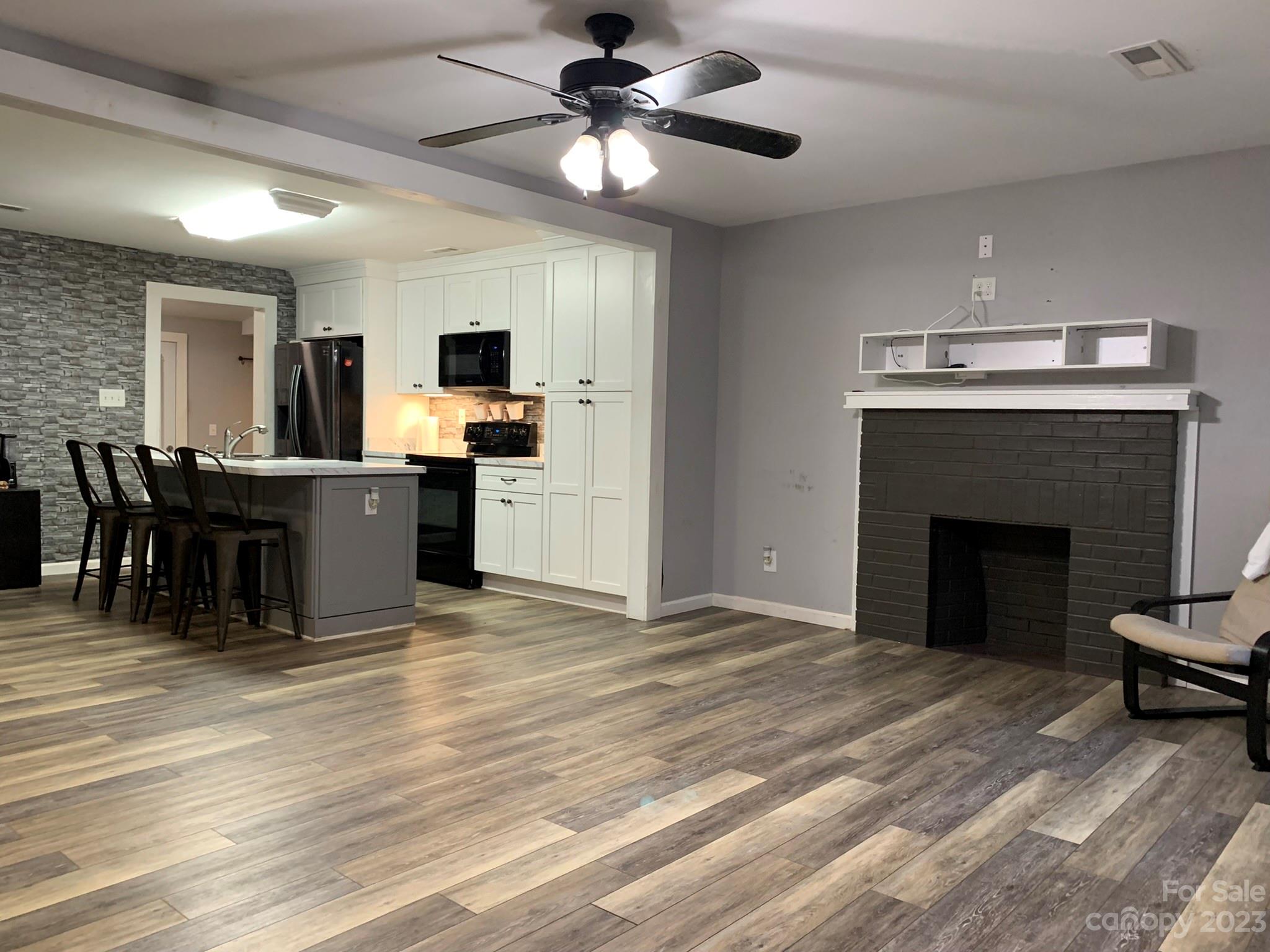 4780 Raleigh Street Conover, NC 28613 - Photo 6 of 18 Gallery Image 6
