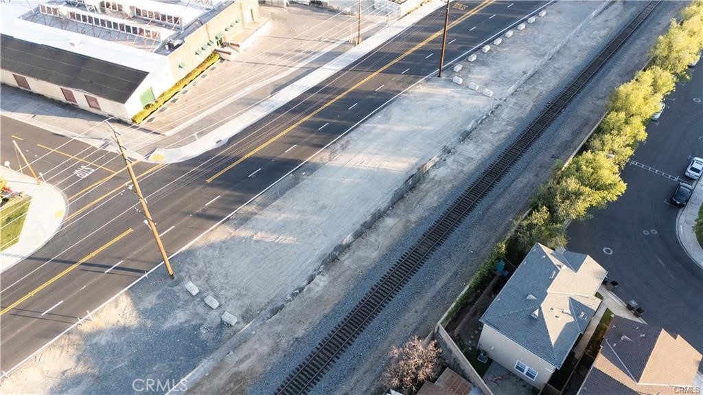 8641 North Orange Olive Road Orange, CA 92865 - Photo 13 of 22 a view of a balcony with sitting area