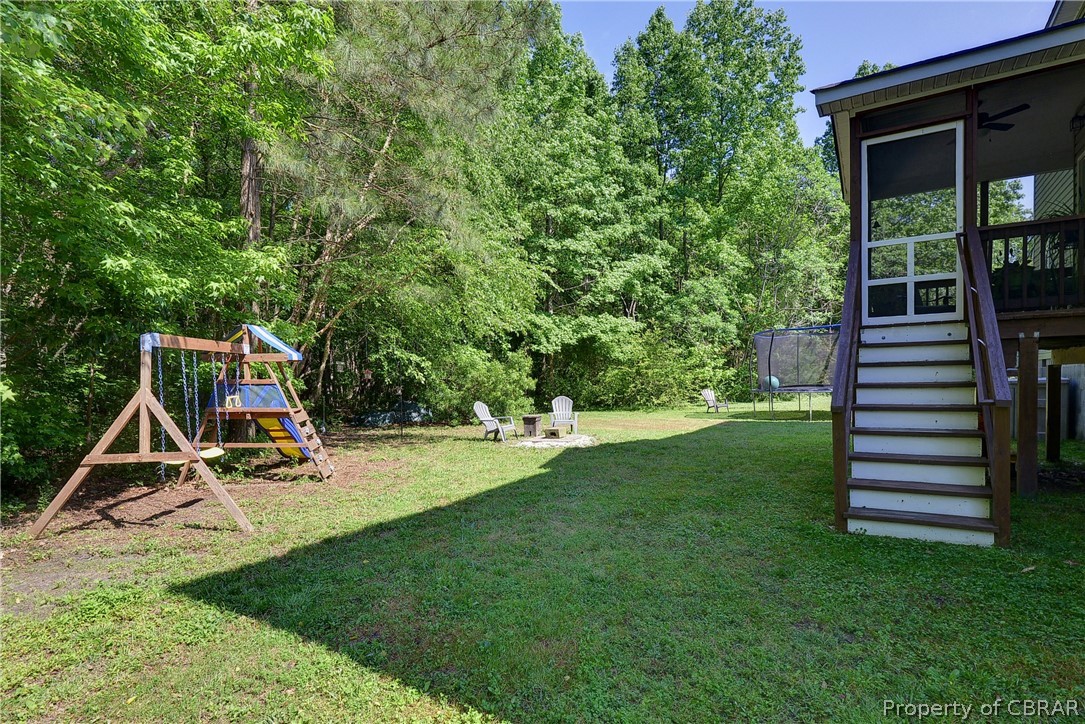 10147 Line Fence Road Hayes, VA 23072 - Photo 7 of 50 Gallery Image 7
