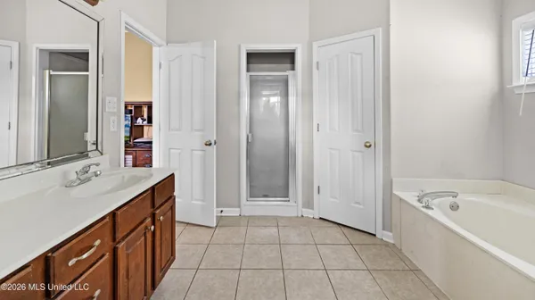 $375,000 | 857 Amanda Cove, Hernando, MS 38632