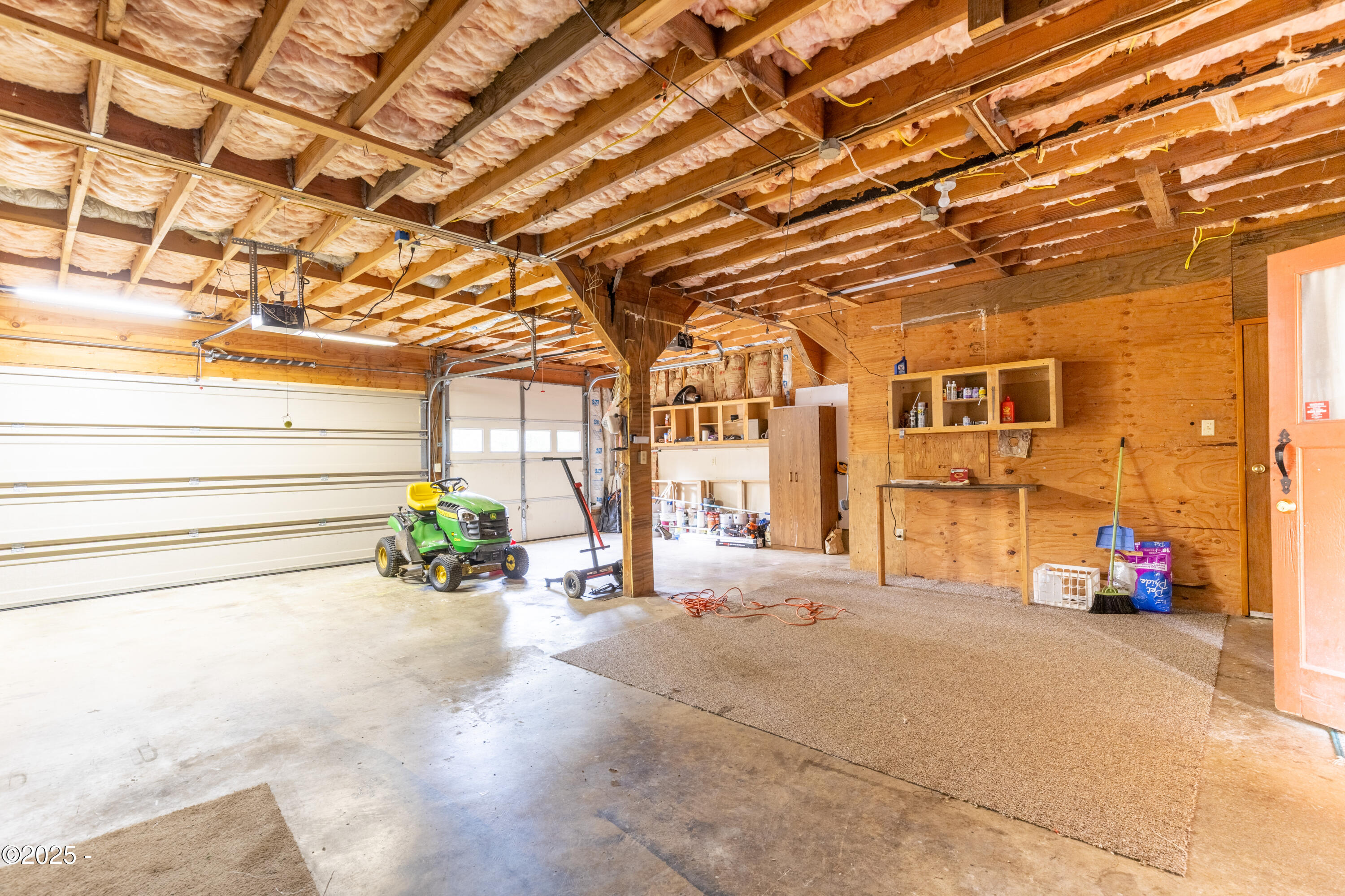 563 Moonshine Park Road Logsden, OR 97357 - Photo 44 of 60 3 Car Garage