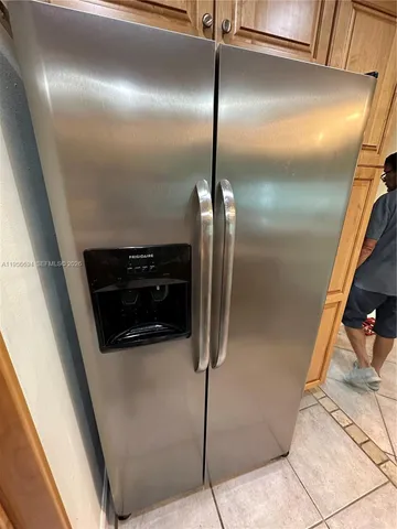 $2,500 | 2115 Northeast 37th Drive, Unit 131, Fort Lauderdale, FL 33308